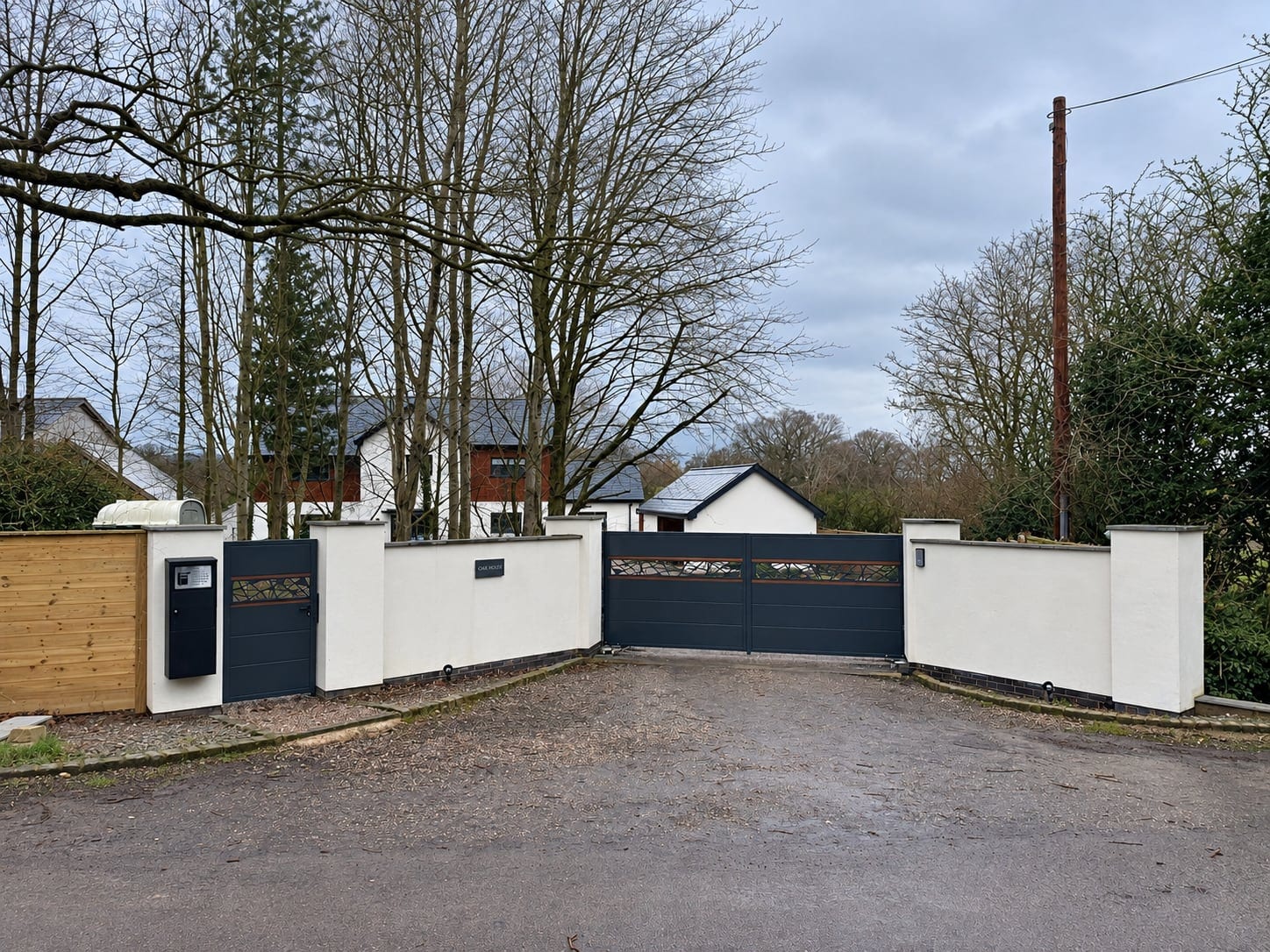 Entrance gates and driveway