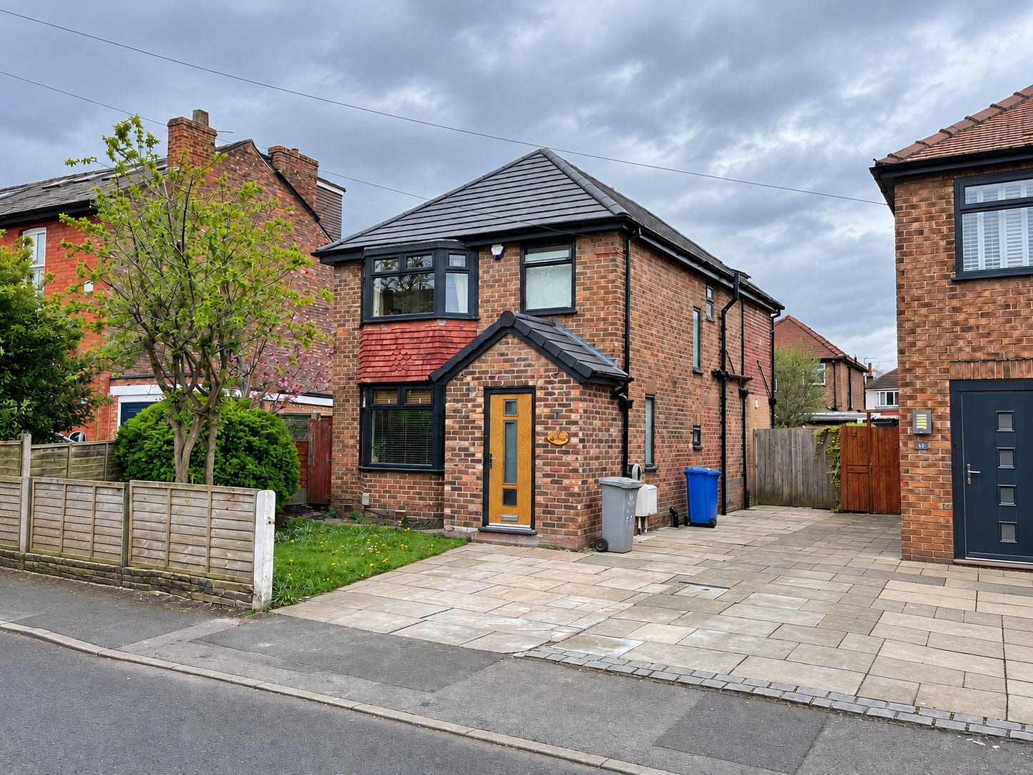 The house in its street